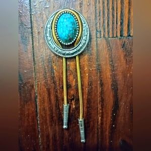 Vintage Western Bolo Tie Brooch